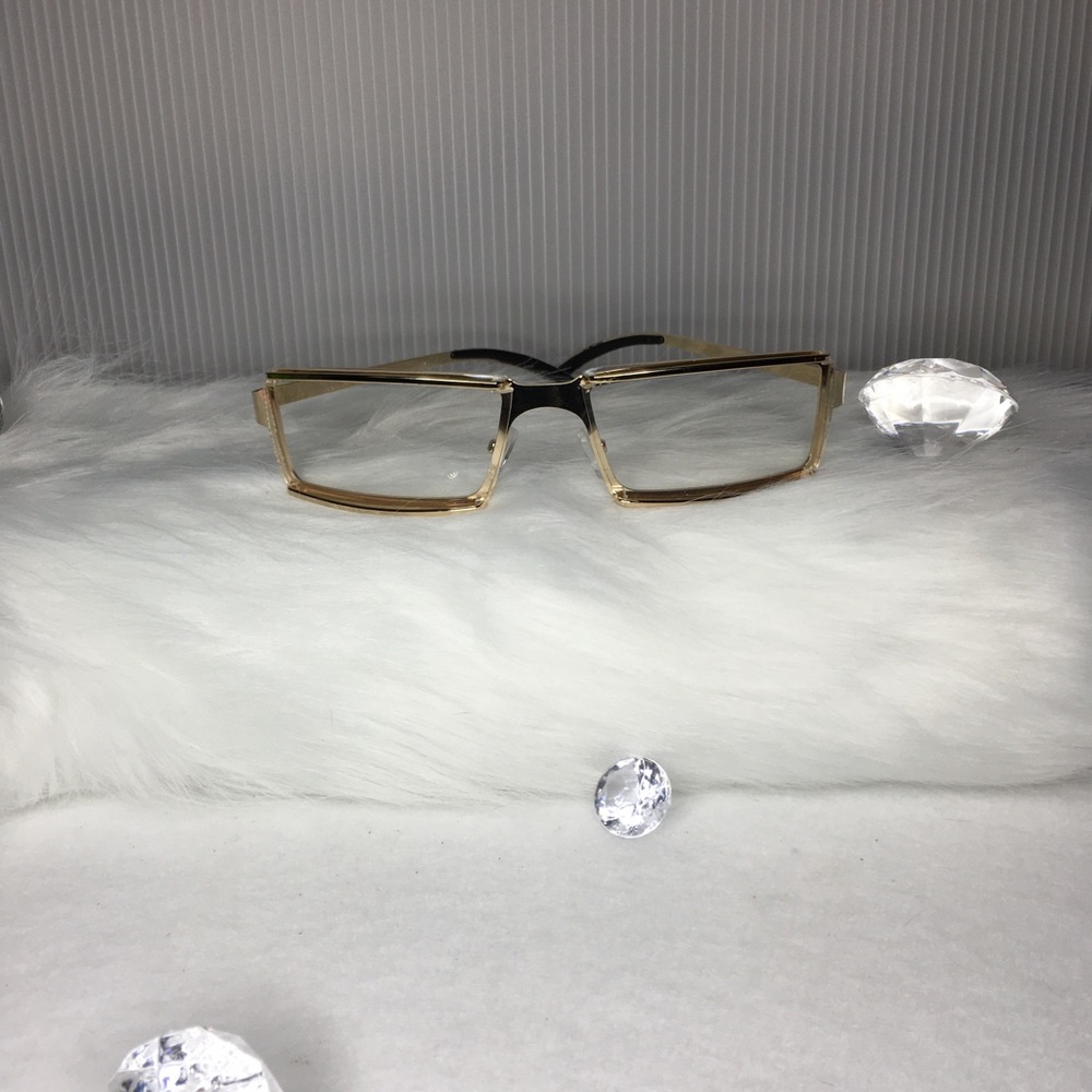 Gold frame eyeglasses